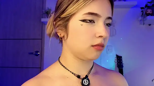 EmilyMiller_ Chat XXX in diretta
