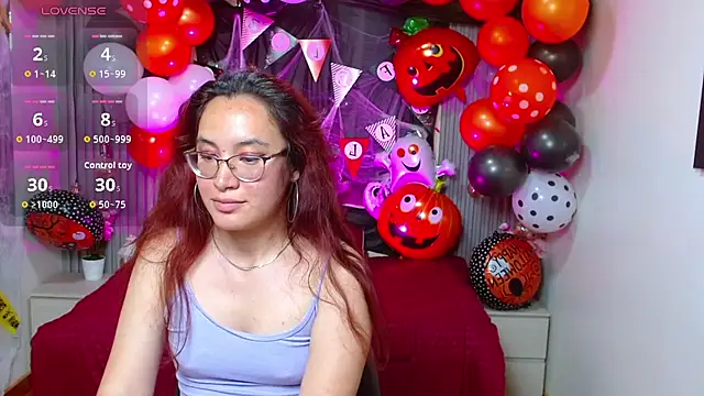 Chatroom XXX en direct de Emily_cam_