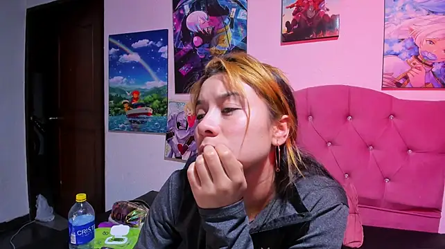 teffy_lee live XXX chat