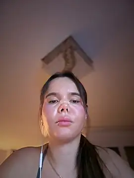 XXX chat uživo modela TheCinderella