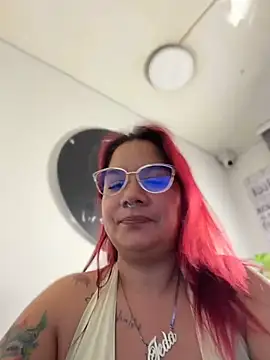 JulianaDiiaz live XXX chat