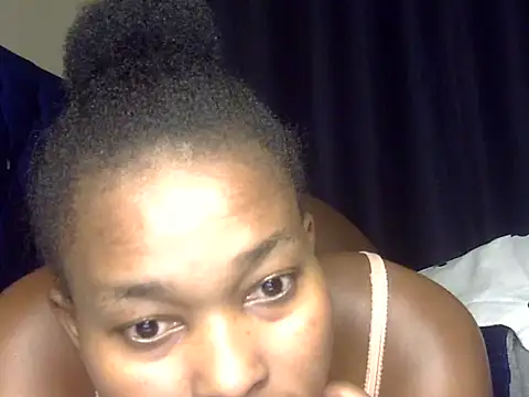 Chatroom XXX en direct de Sexy_flora