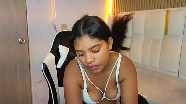 Chatroom XXX en direct de Marian_Brown_t