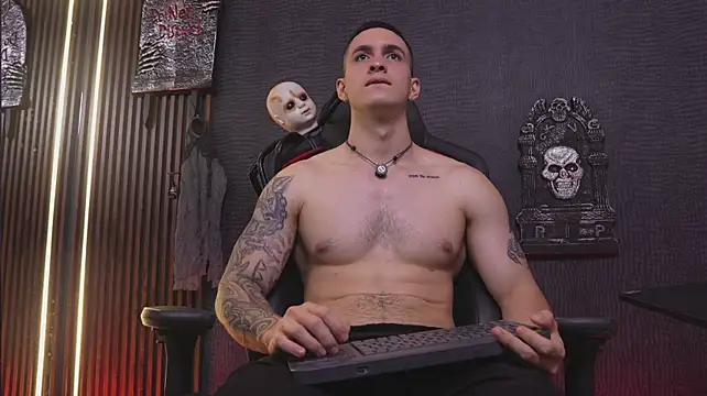 JacksonOlsenn's Live XXX Chat