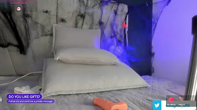 Chatroom XXX en direct de Shana_03