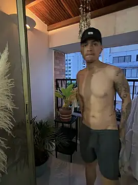 KAIRUIZ 现场XXX聊天