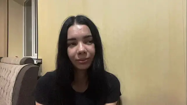 HazelRhoten live XXX chat