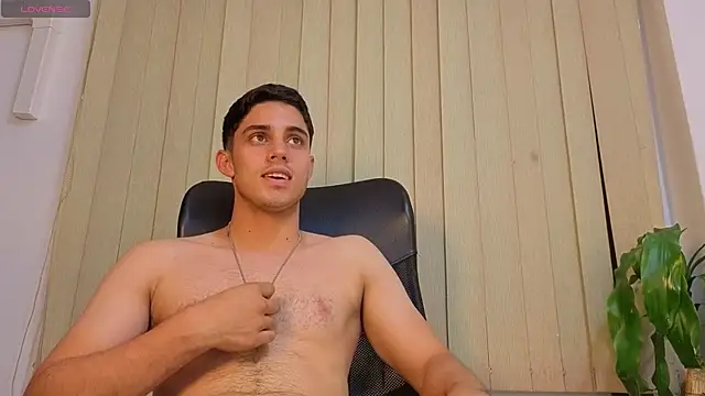 Jeremy_01 লাইভ XXX চ্যাট