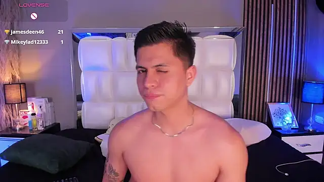 Онлайн чат XXX Niicky1_
