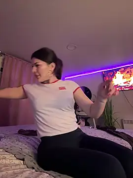 Živý XXX chat -MaybeBaby-