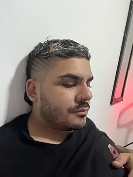 XXX chat uživo modela Kevin_Spenser