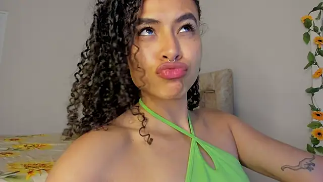 Keniia_rizz live XXX chat