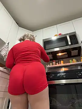 Chat +18 de Cutiepiespanks ao vivo