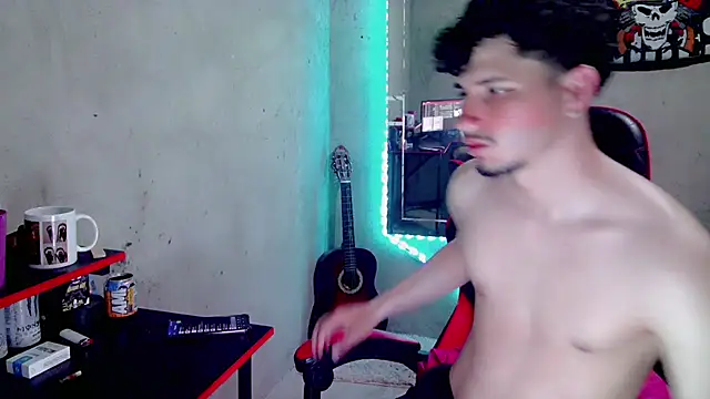 Atom_Hot Chat XXX live