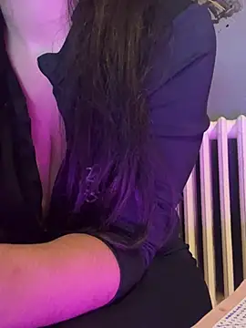 LaPetitechienne1 – Live XXX-chat