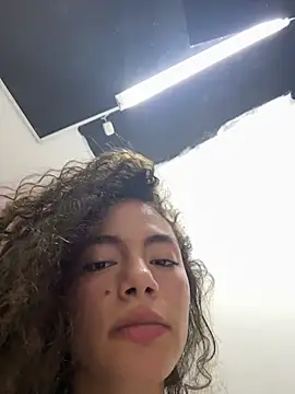 Chatroom XXX en direct de ariferrero