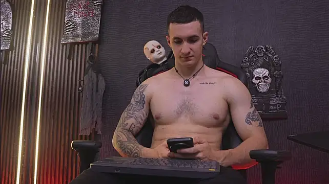 JacksonOlsenn Chat XXX live