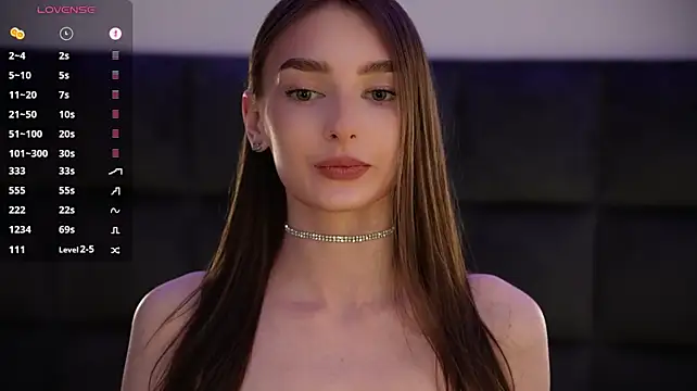 GoldieHarrington live XXX chat