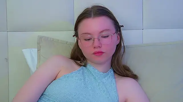 KeiraAsti live XXX chat