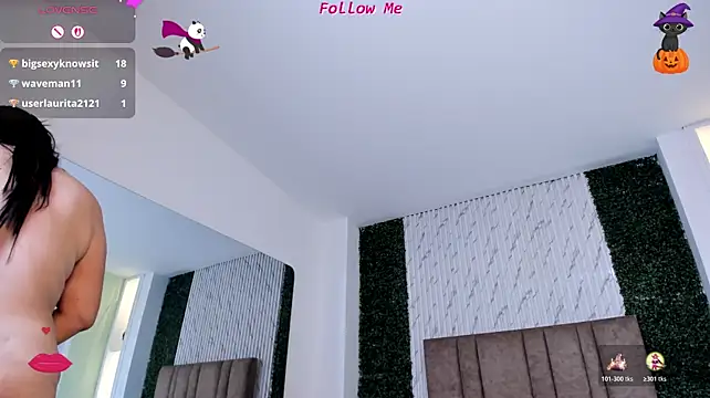 victoria_mooree élő XXX-chatje