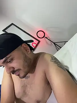Kevin_Spenser লাইভ XXX চ্যাট