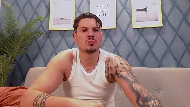 marioalessio Chat XXX live