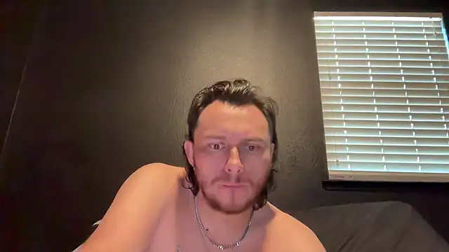 Chat XXX en directo de hungandcloudy