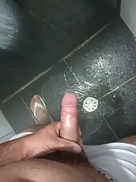 Show de pauzudo011zL na webcam