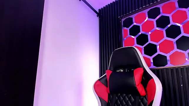 Webkamerová show SantyFoxxs