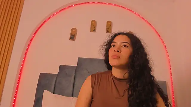 paulina__rosset Show in webcam
