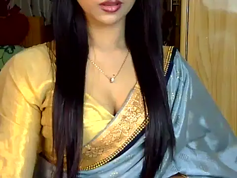 Alina_Nur live XXX chat
