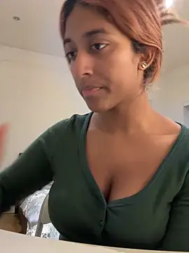 DonnaShy live XXX chat
