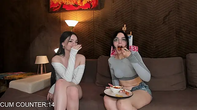 Chat XXX ao vivo de Roomies