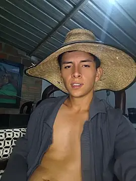 ZaneHoward XXX чат на живо