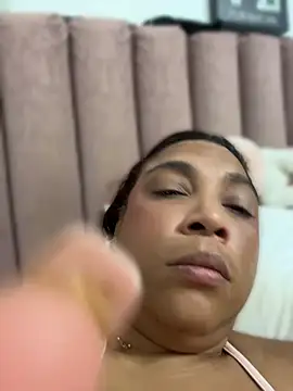 IAvaNa live XXX chat