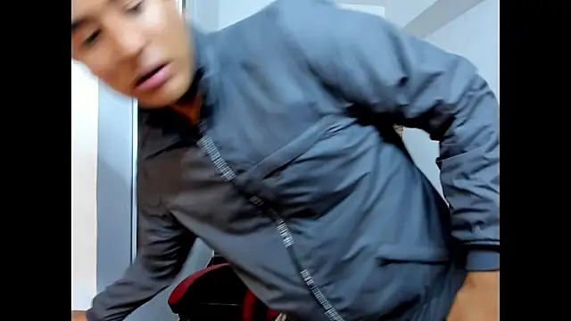 Chat XXX en directo de WIZARD-ALESSANDRO