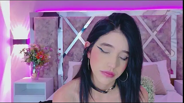 MeganR_ élő XXX-chatje