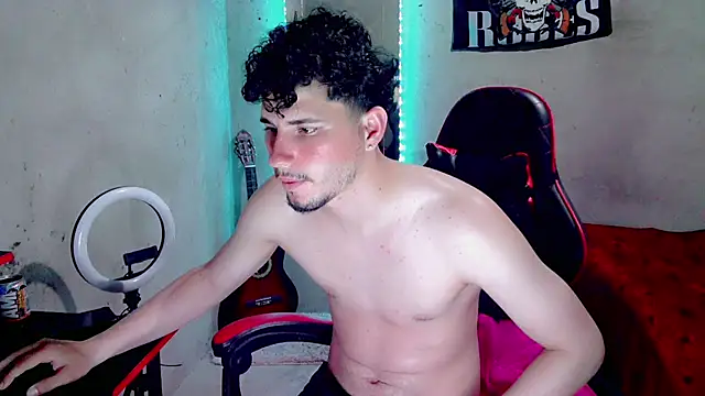 Chat XXX ao vivo de Atom_Hot