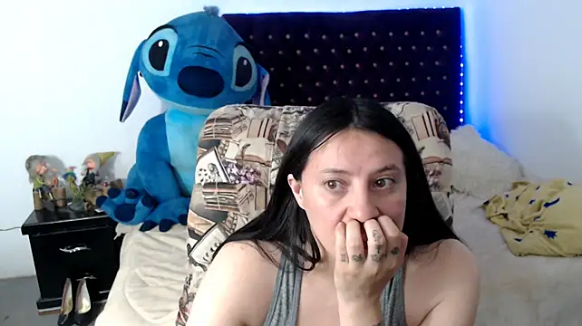 Lorenahot_06's Live XXX Chat