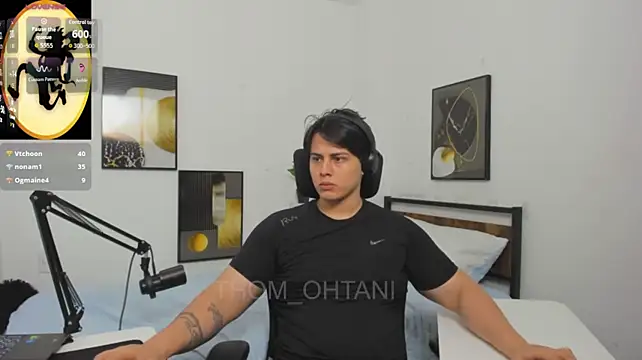Chatroom XXX en direct de Thom_Ohtani