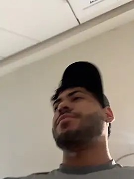 Karimfucku Chat XXX in diretta