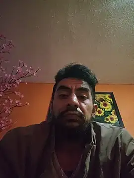 Czat XXX na żywo – MexaCamGuy