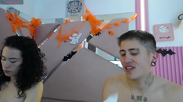 Онлайн чат XXX oblivionlove