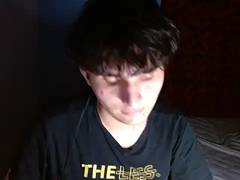 suggarboy69 现场XXX聊天