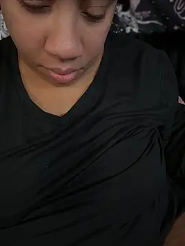 RoxieVoss' Live XXX Chat