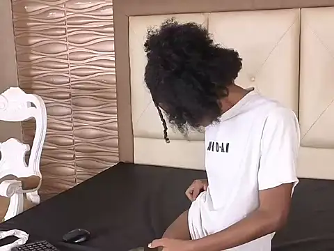 Bellarisex লাইভ XXX চ্যাট