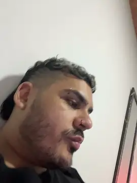 Kevin_Spenser Live XXX-chat