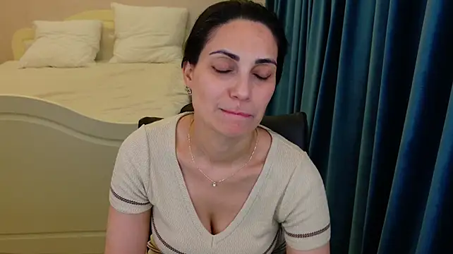 LovelyBeatrice live XXX chat