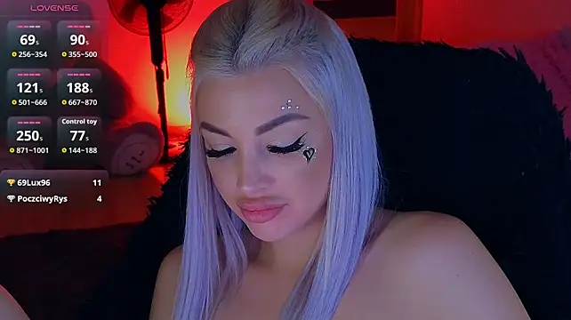MilanaOmg Chat XXX in diretta