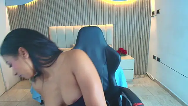 Layla_irfan – Live XXX-chat